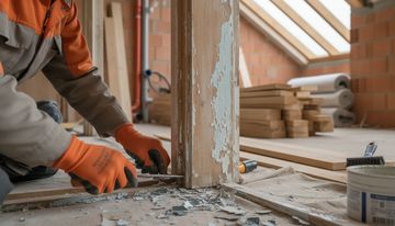 Décapant peinture bois : guide pas-à-pas 2026